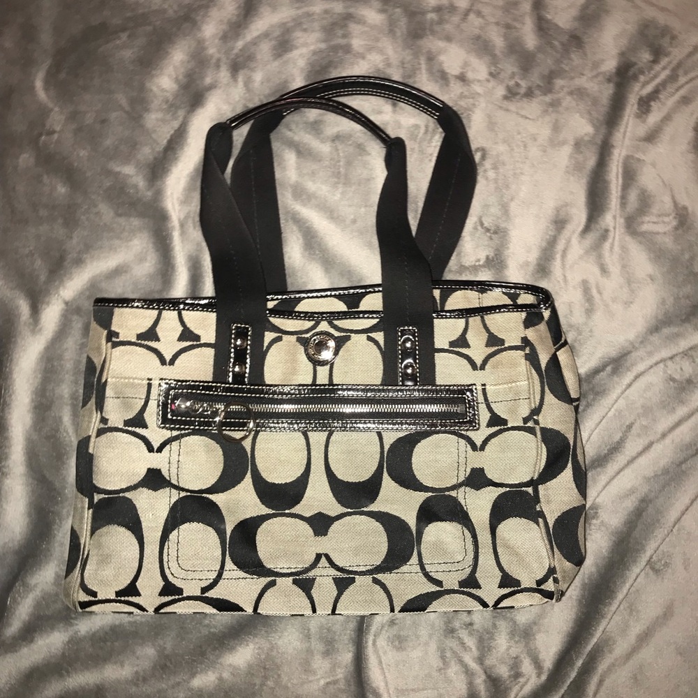 ✨Coach Purse✨ - Picture 2 of 2